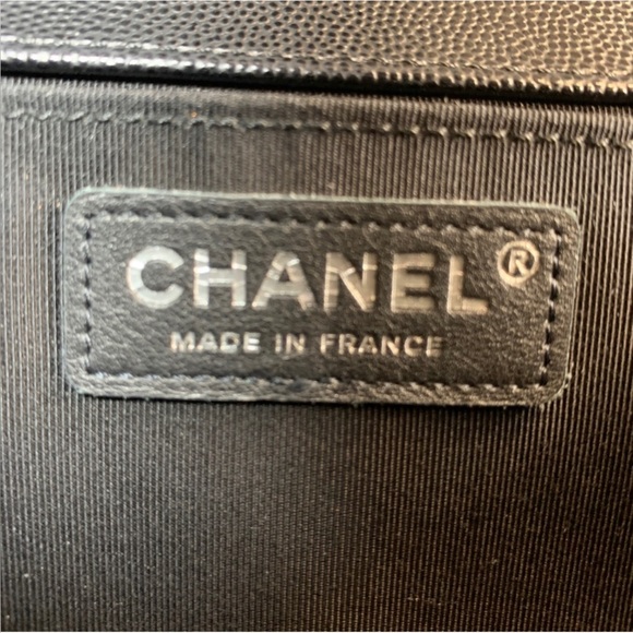 Authentic Chanel boy bag (23cm) - Picture 8 of 9